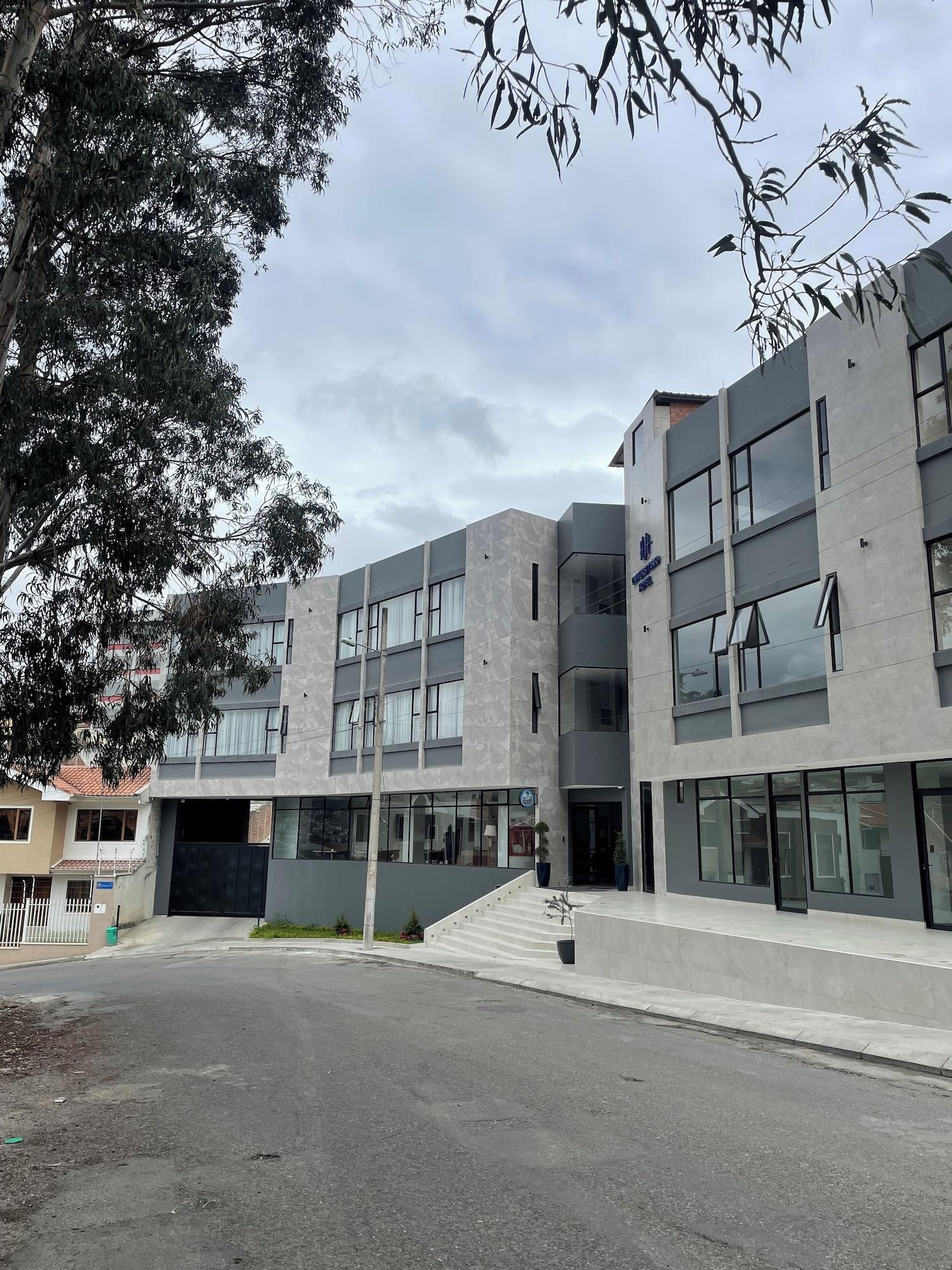 Vista Exterior Universitario Hotel