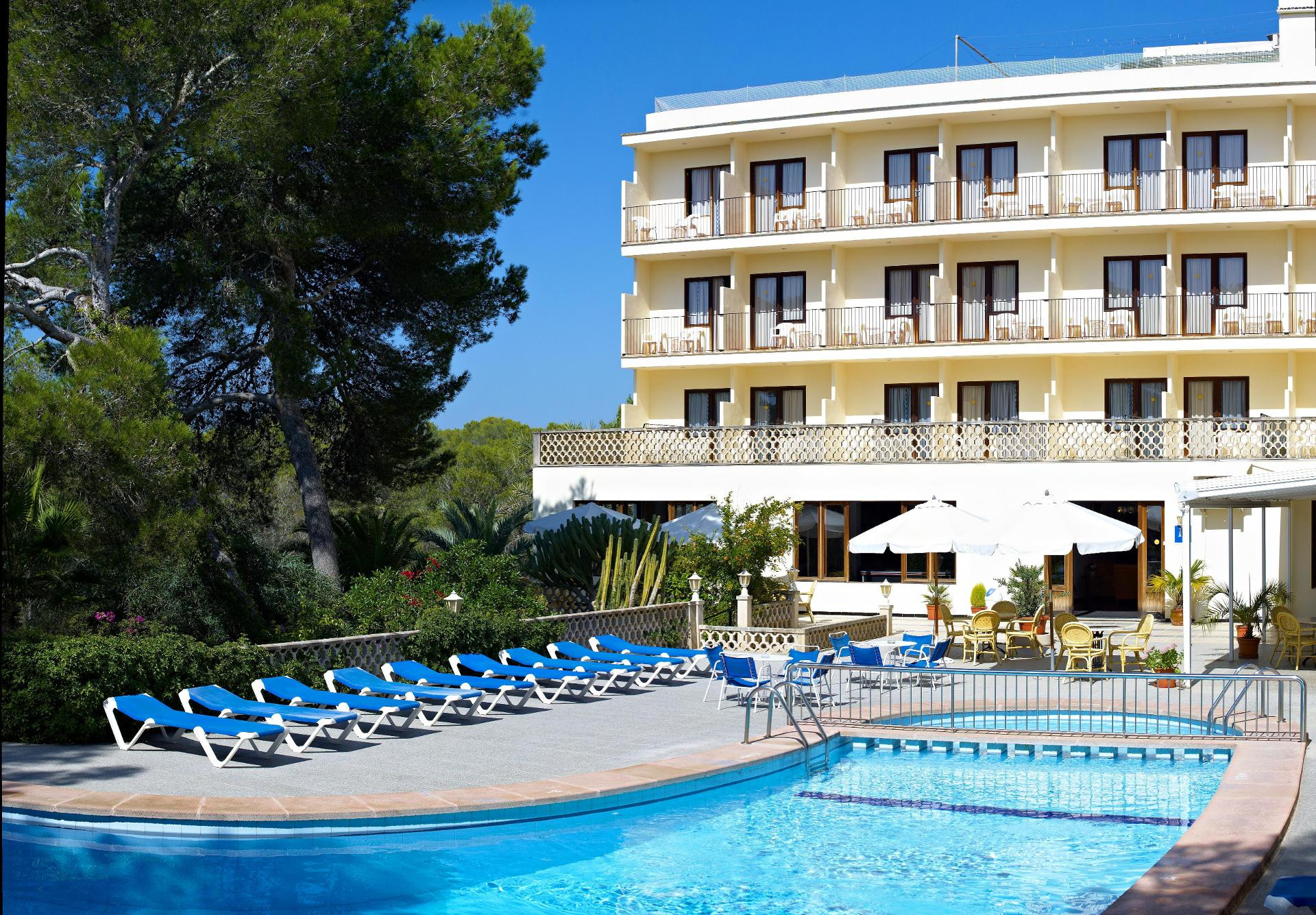 Vista Piscina Condemar
