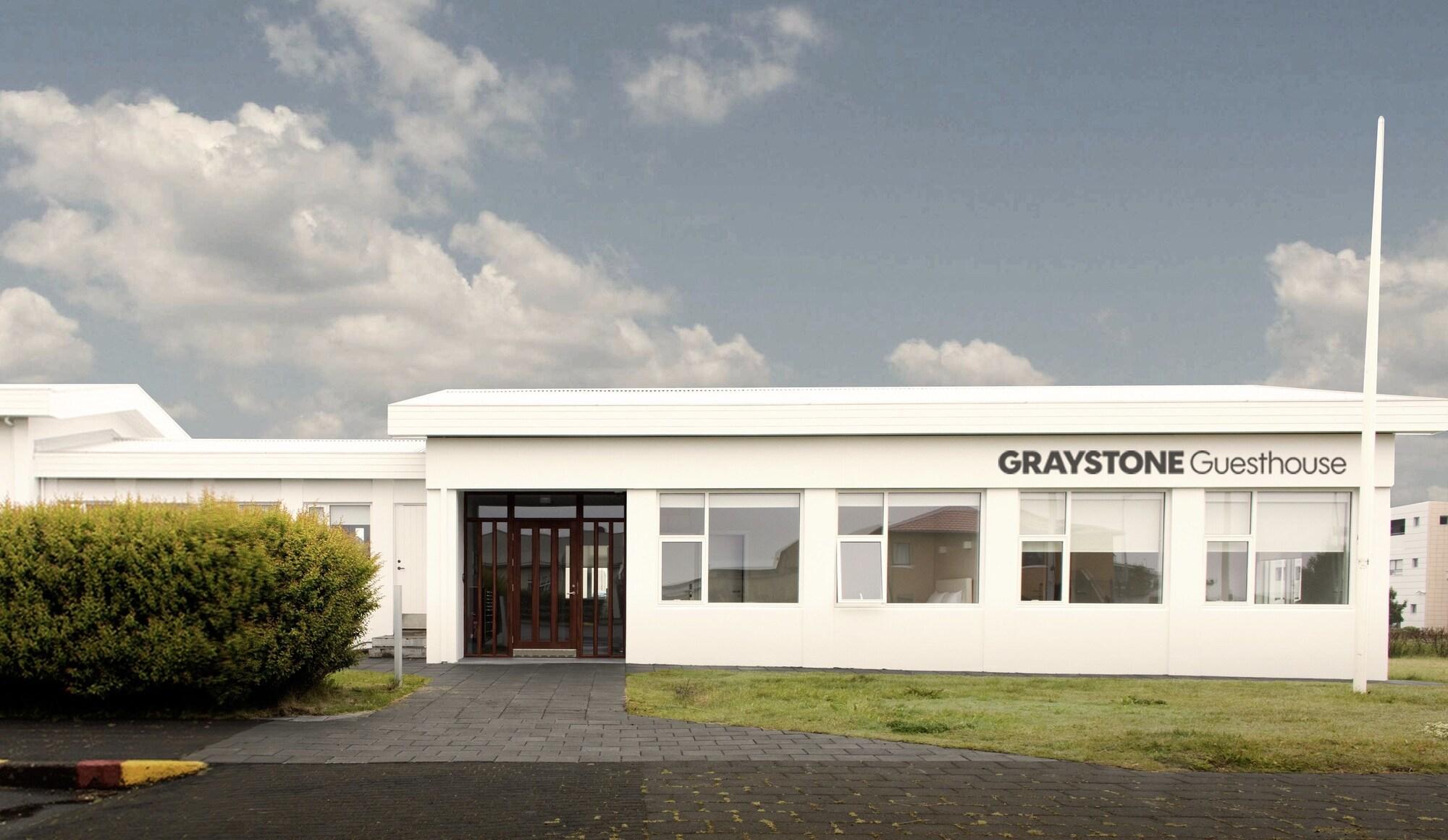 Varios Graystone Guesthouse
