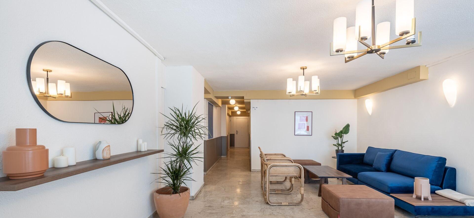 Vista Lobby Granada Suites by Olala Homes