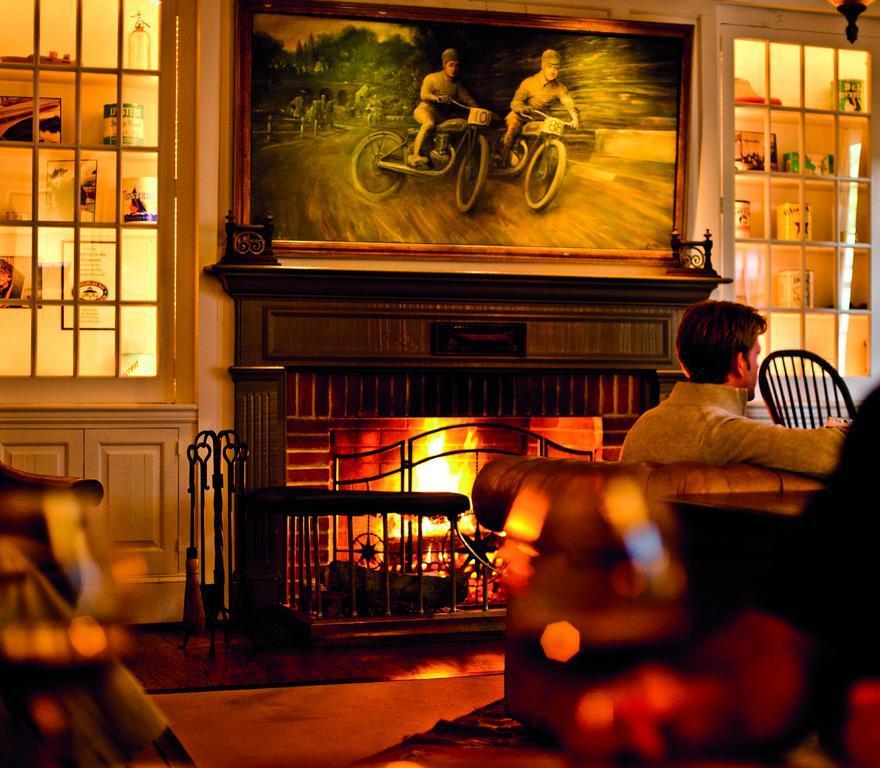 Vista Lobby Inn at Perry Cabin