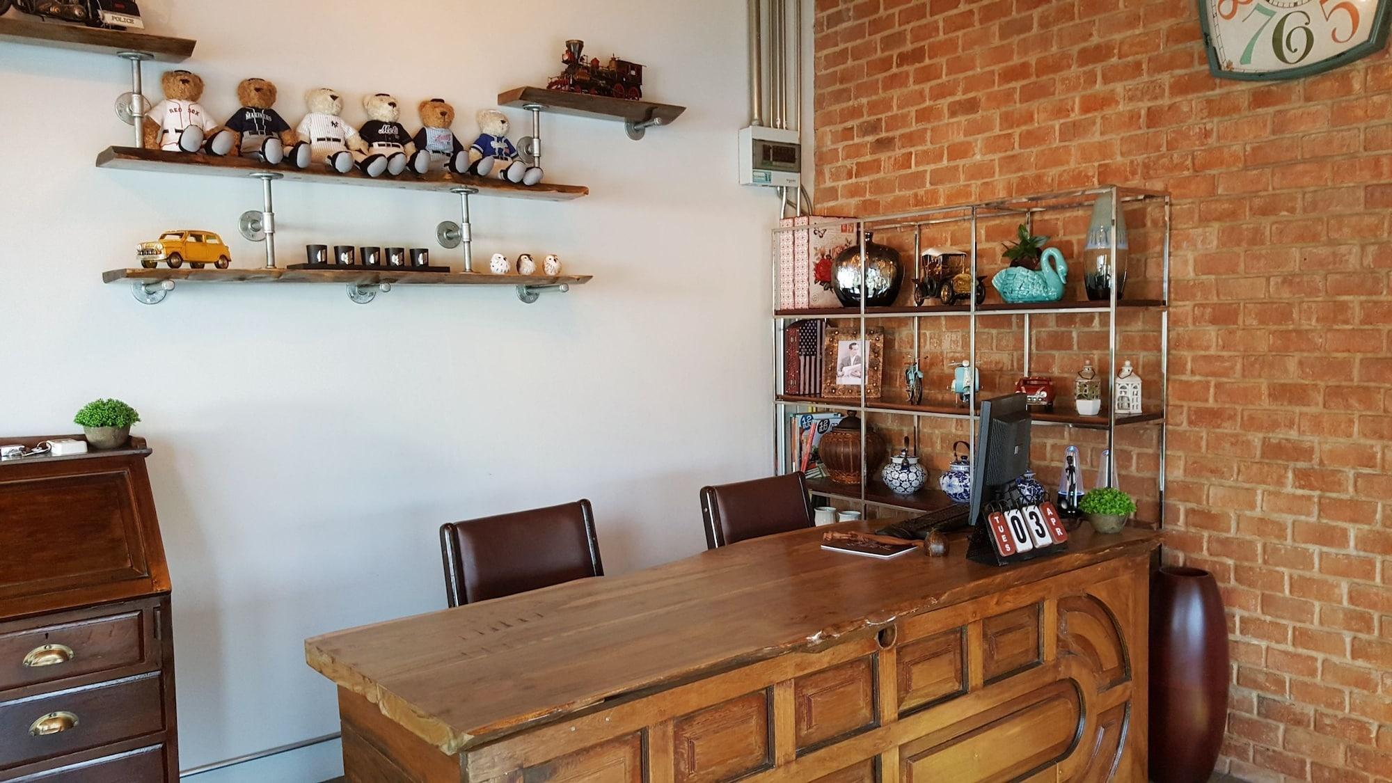 Vista Lobby Baan Canalee