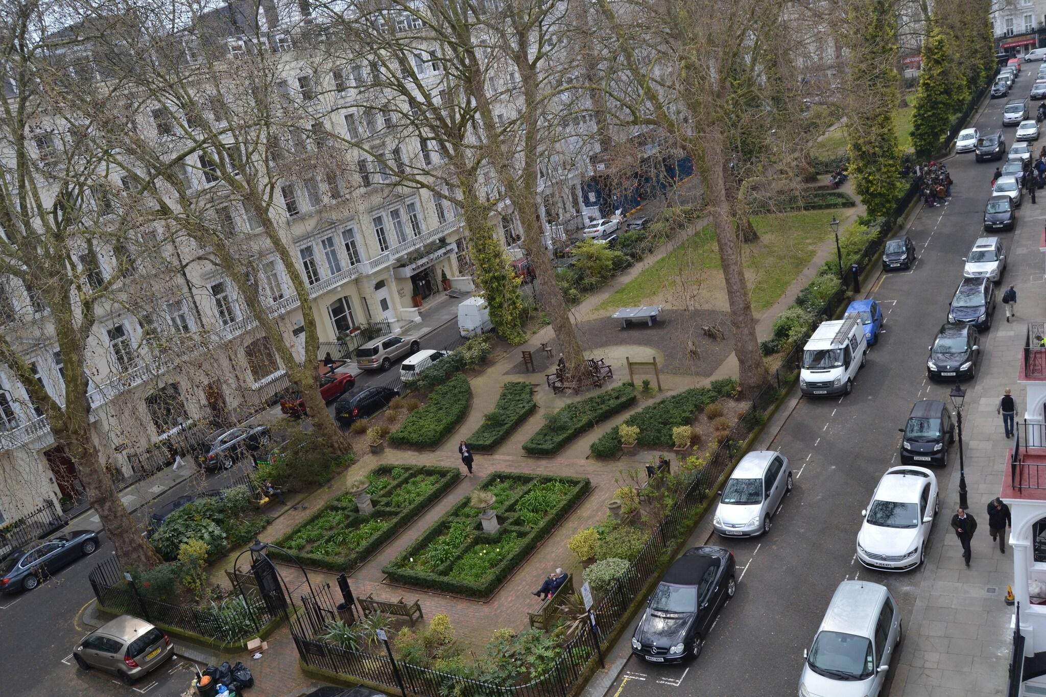 Instalaciones Recreativas Hyde Park Court Hotel