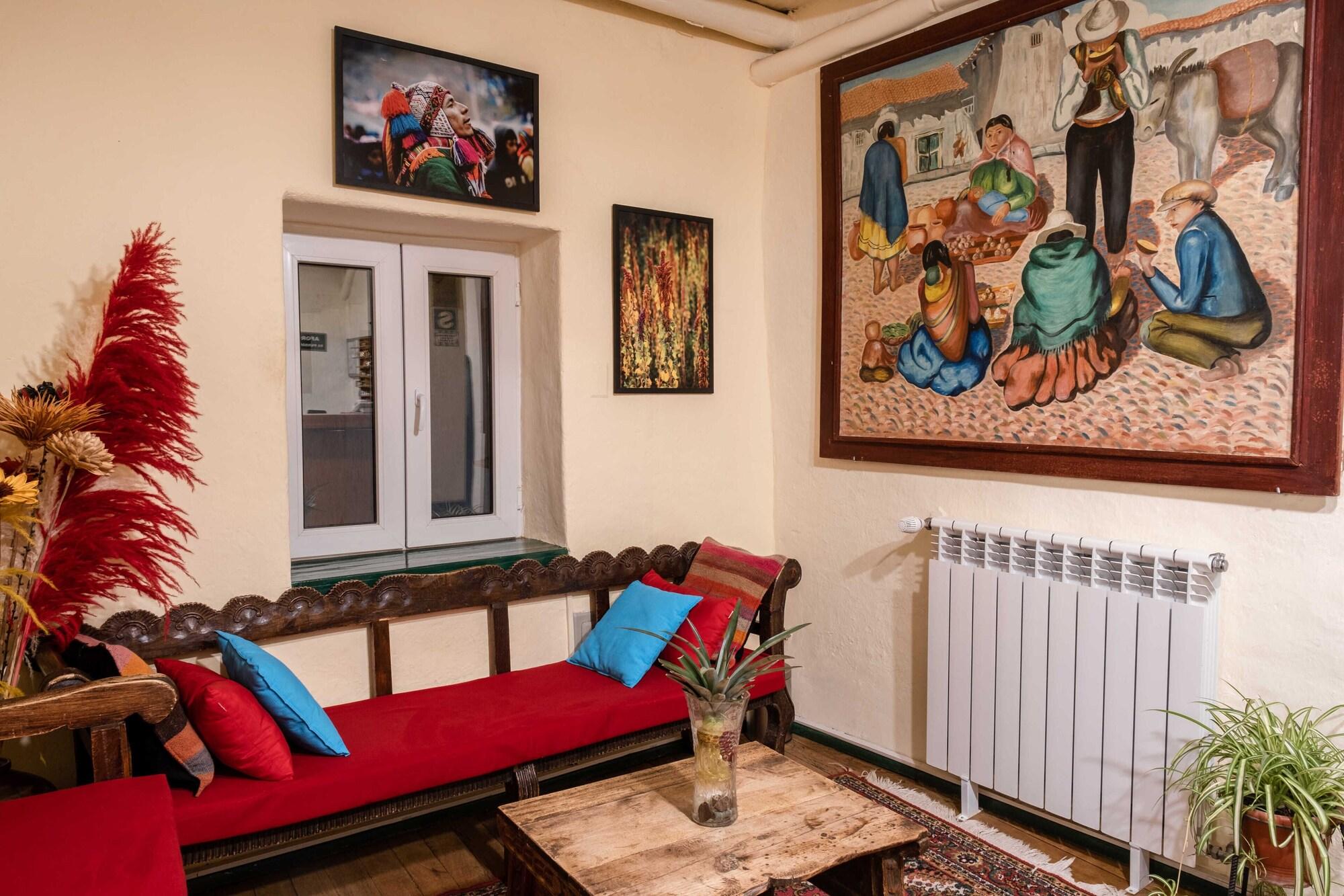 Vista Lobby Hostal Corihuasi