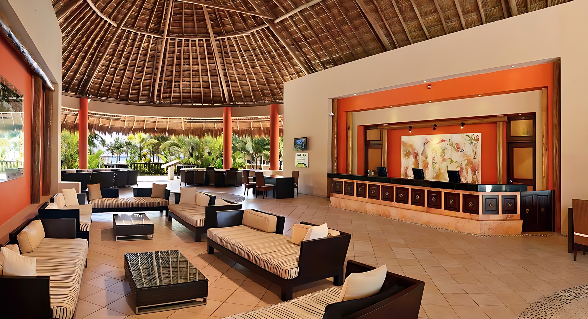 Vista Exterior Catalonia Yucatan Beach