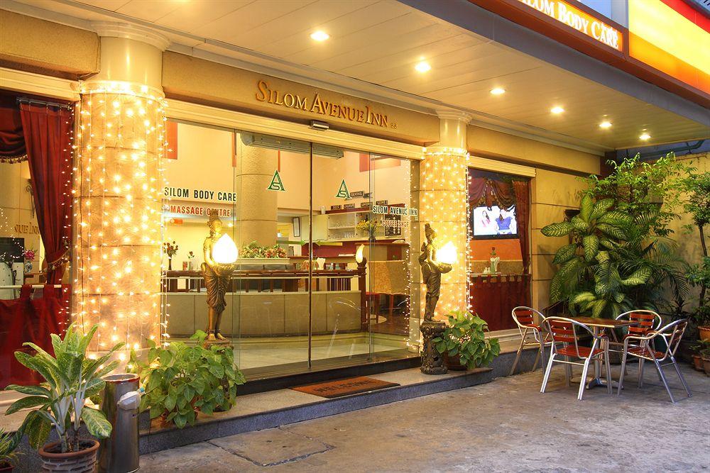 Vista Exterior Silom Avenue Inn
