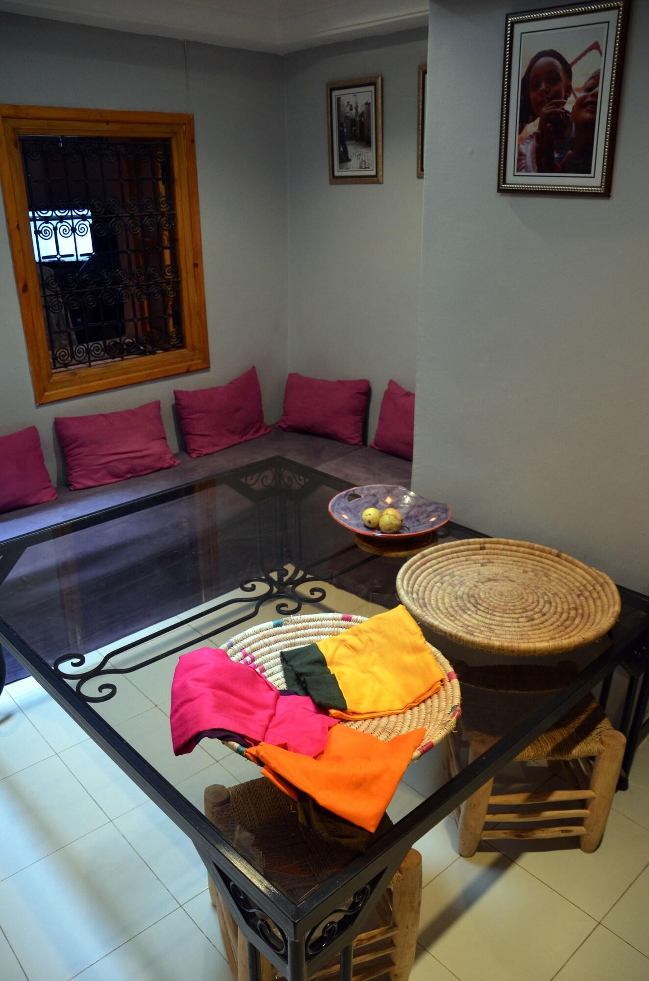 Bar/Salón Dar El Nath