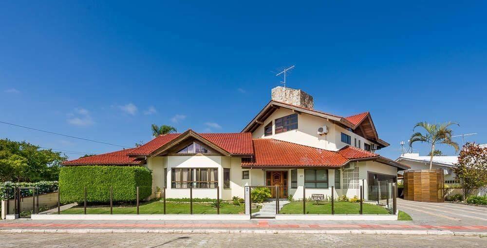 Vista Exterior Pousada Lozalti