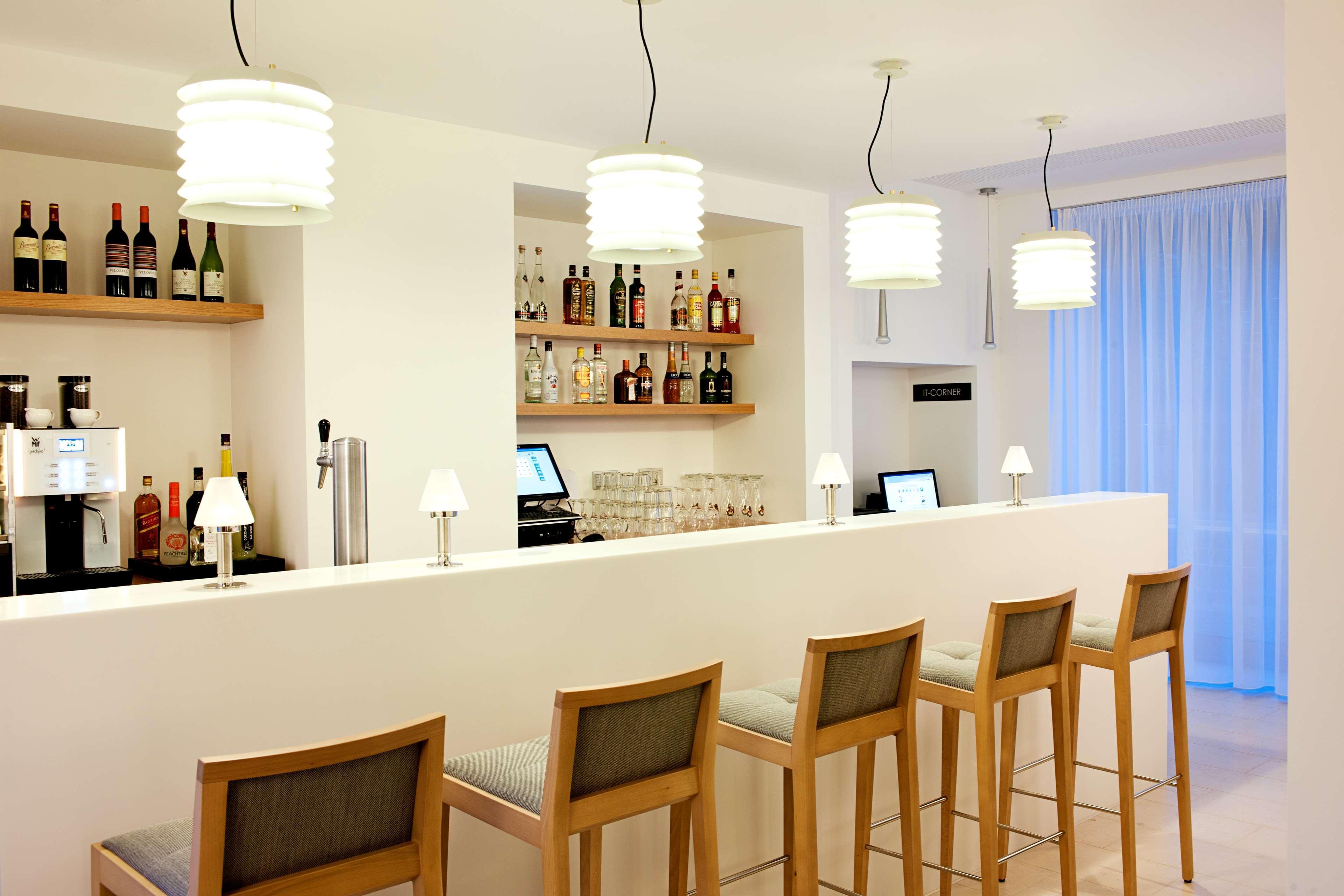 Bar/Salón NH Frankfurt Messe