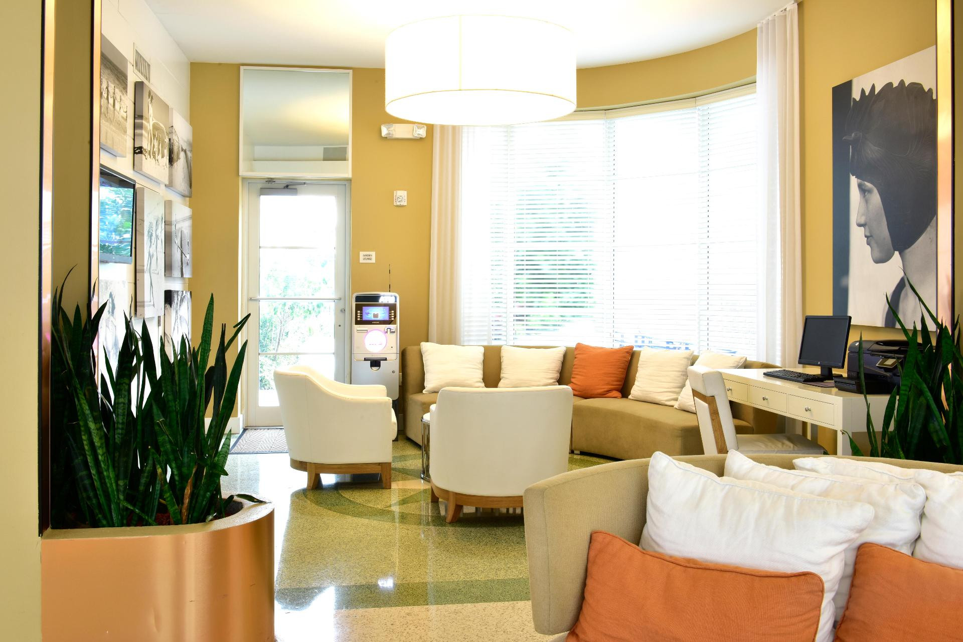 Vista Lobby Pestana South Beach Art Deco Miami