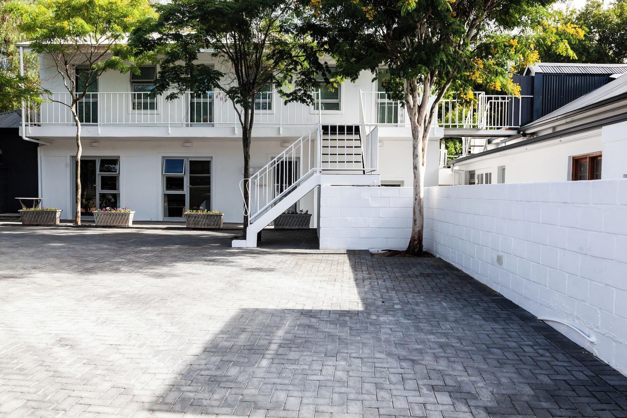 Vista Exterior Skinkikofi Guest House