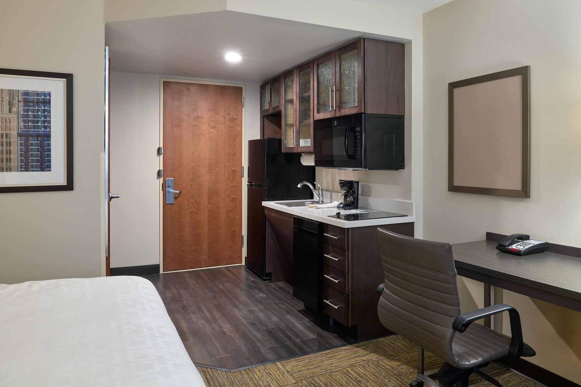 Equipamiento de Habitación Candlewood Suites New York City-Times Square by IHG