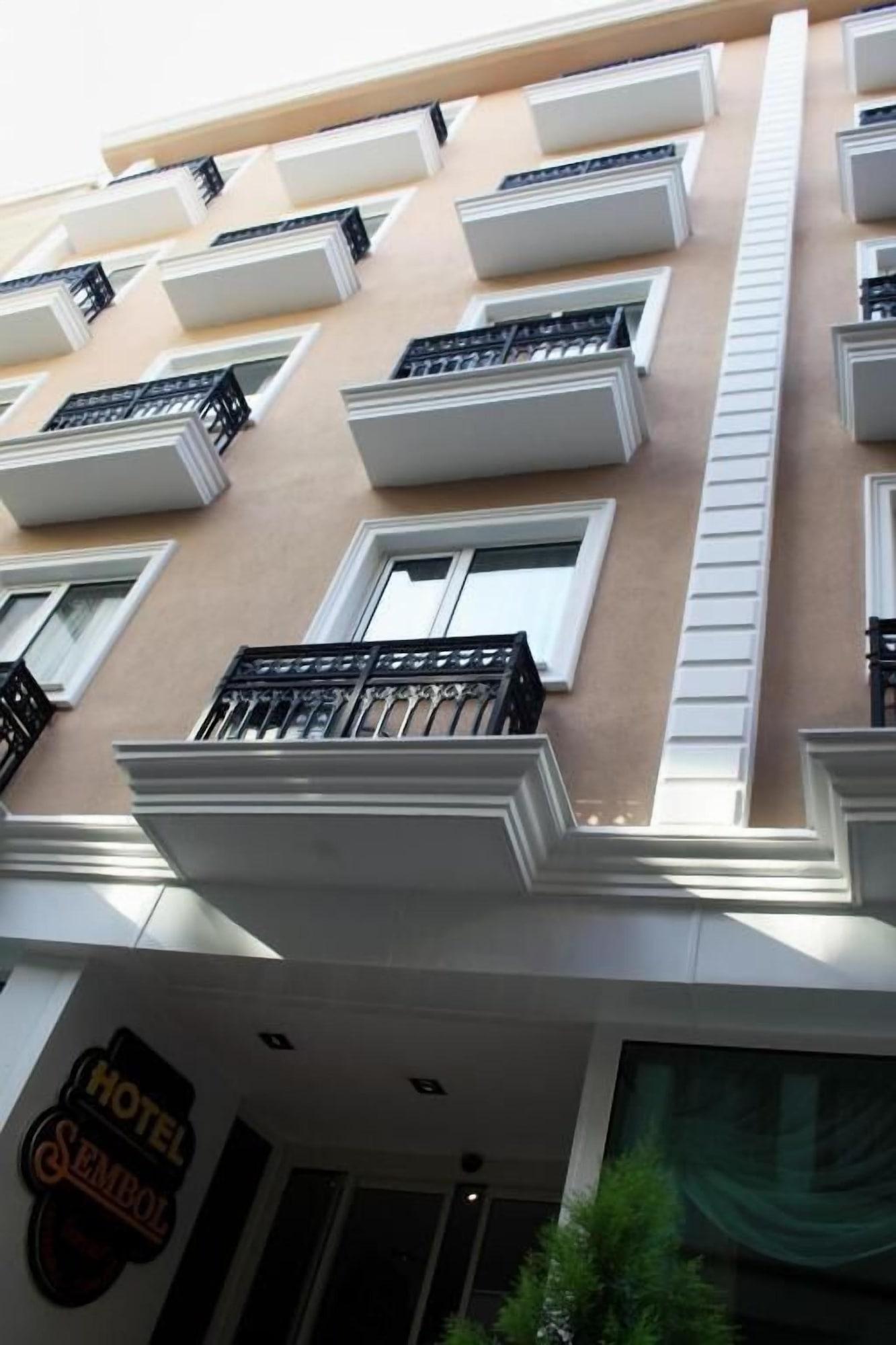 Vista Exterior Sembol Hotel