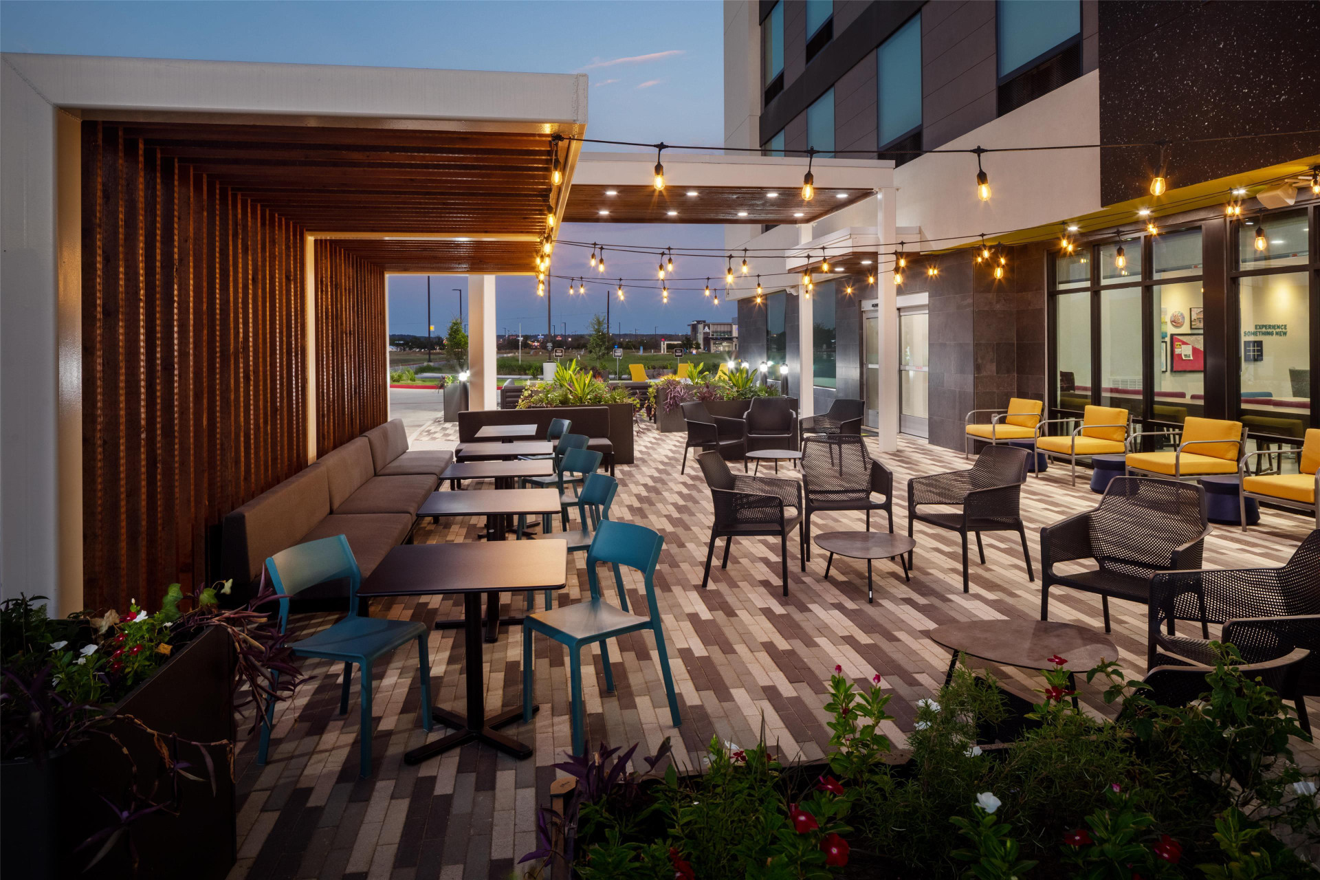 Vista Exterior Home2 Suites By Hilton Bastrop