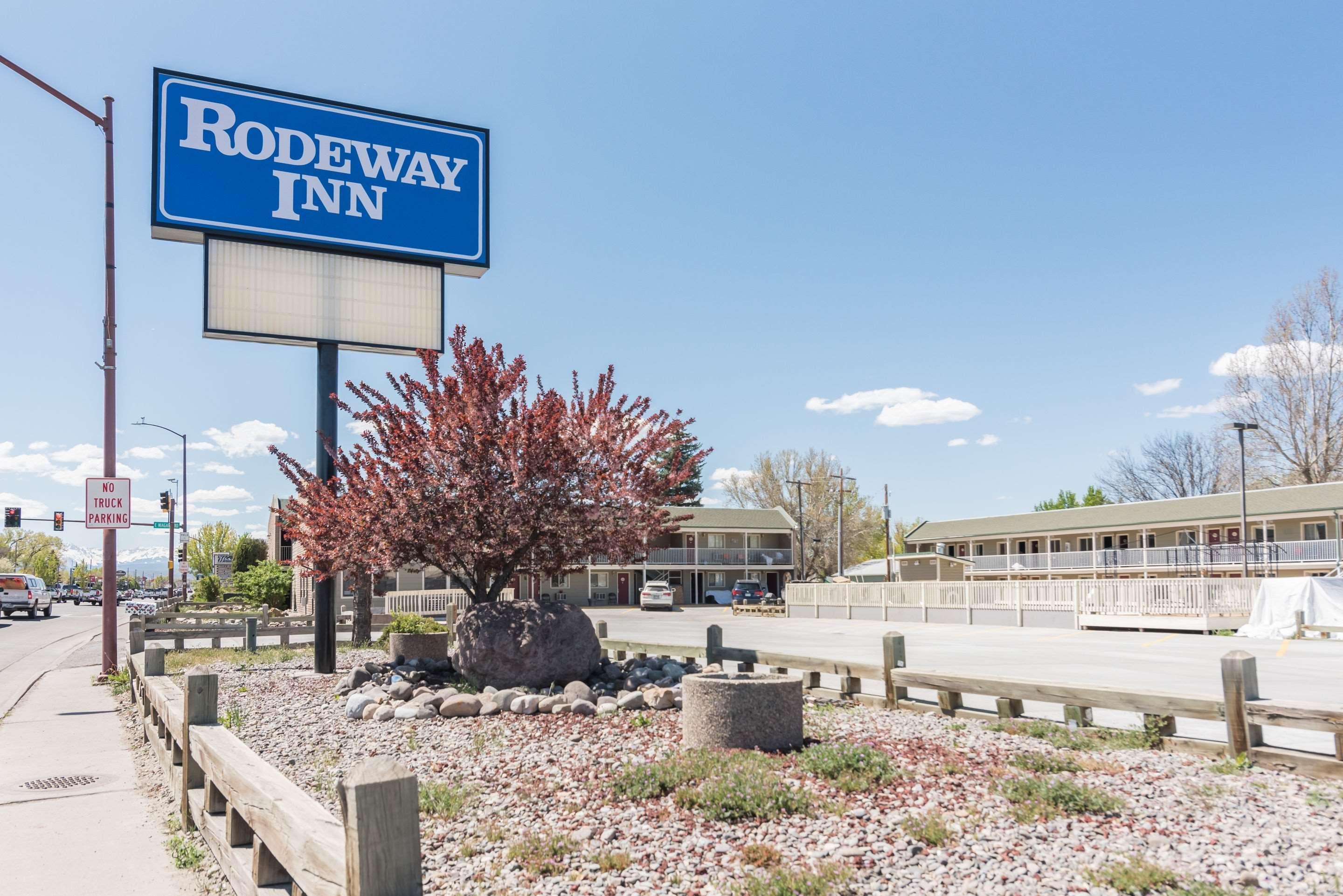 Vista Exterior Ex Rodeway Inn Northeast