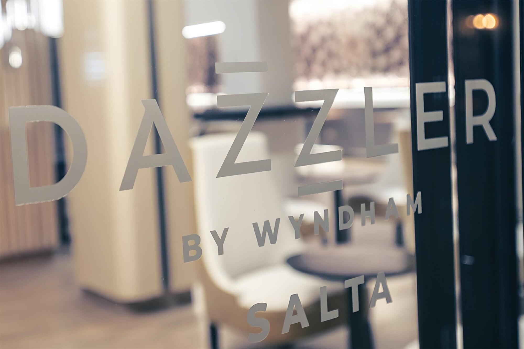 Varios Dazzler By Wyndham Salta