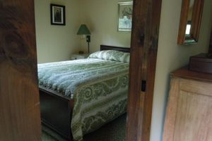 Alquiler Vacacional - Cozy Historic Hilltop Cottage with Mount Ascutney View