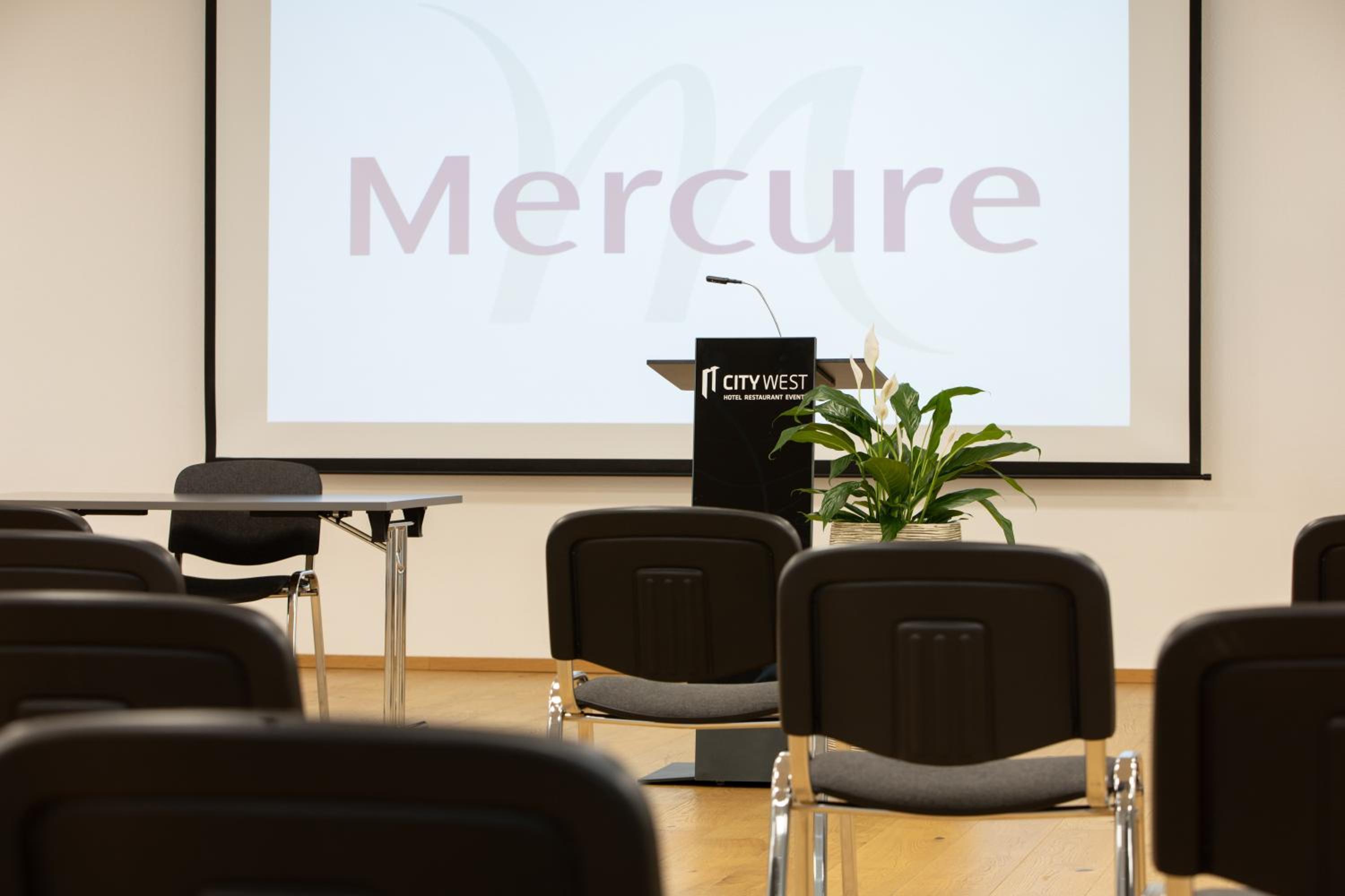 Sala de Reuniones Mercure Chur City West