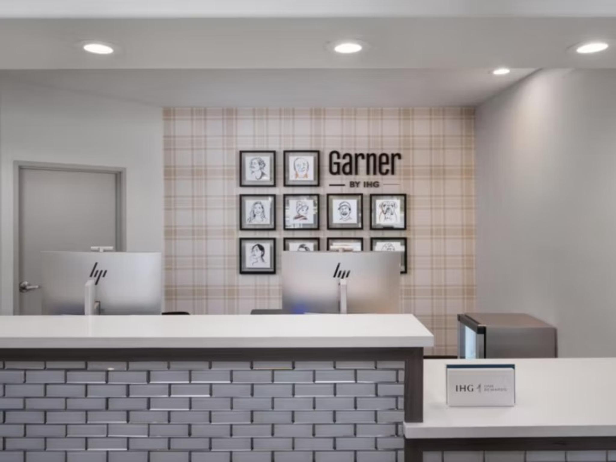 Vista Lobby Garner Hotel Liberty Lake by IHG