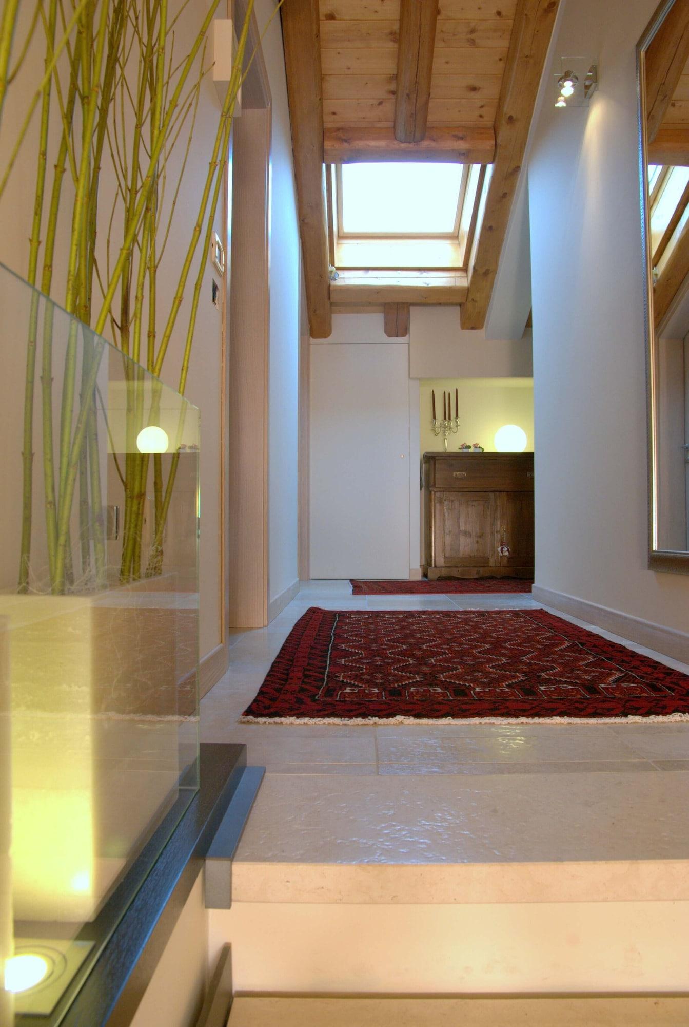 Vista Lobby Hotel Rovere