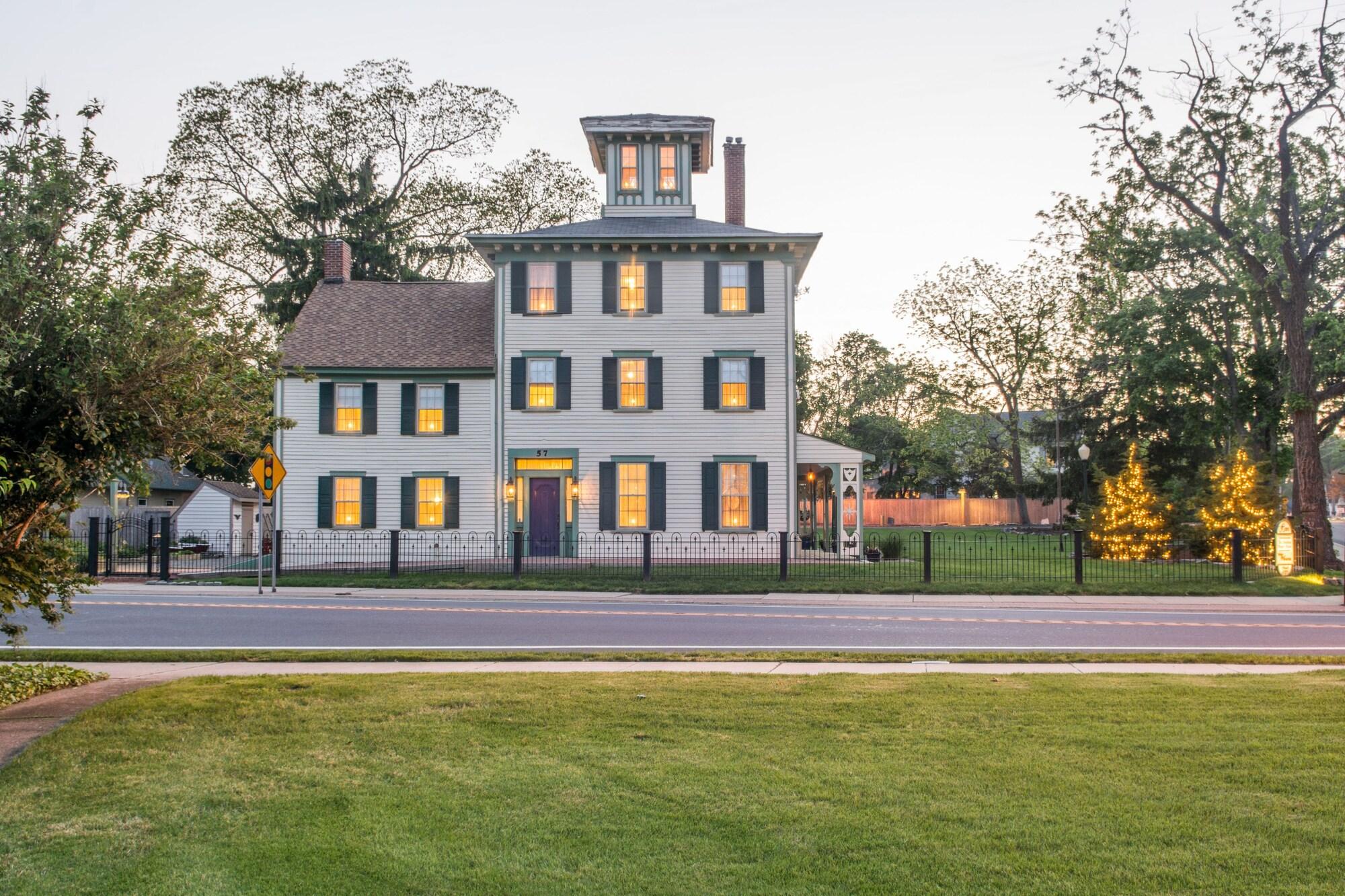 Vista Exterior Jonathan Pitney House