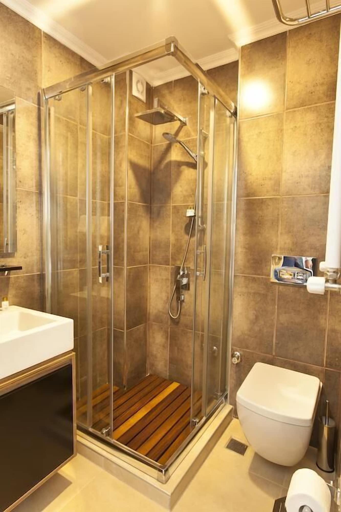 Equipamiento de Habitación Evoda Residence