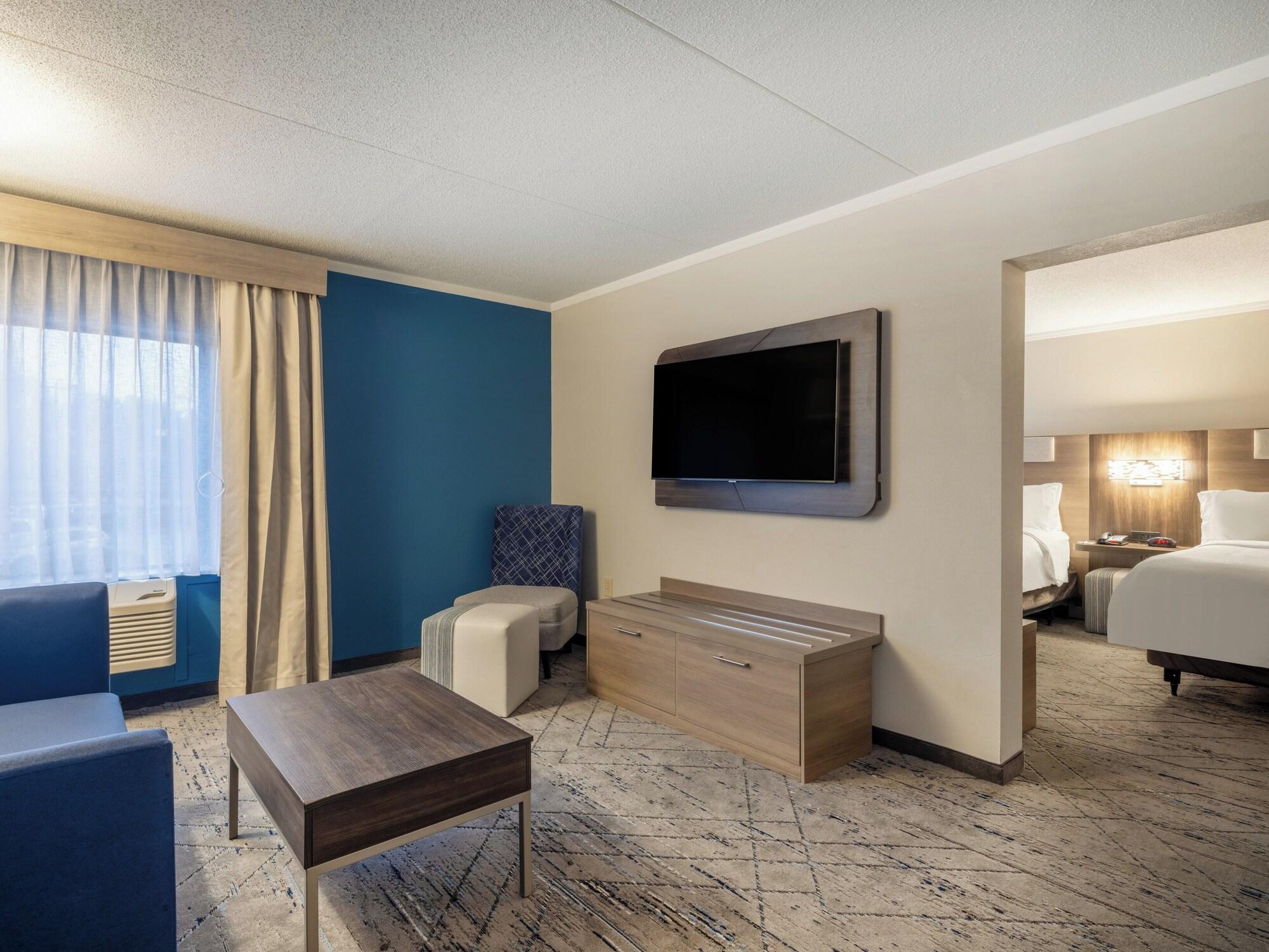 Habitación Holiday Inn Express & Suites Greensboro-(I-40 Wendover) by IHG