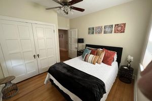 Alquiler Vacacional - “New” Elizabethtown Poplar Place!