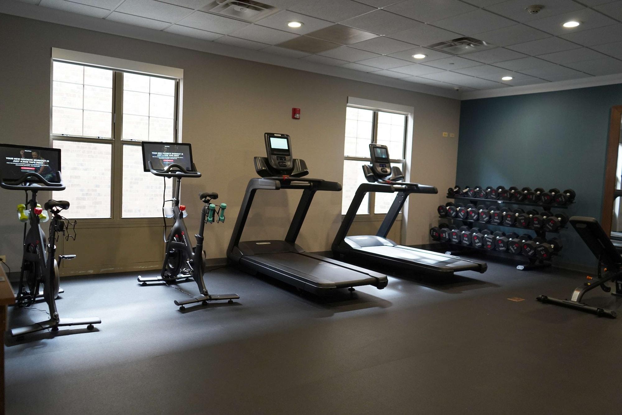 Gimnasio Hampton Inn & Suites Chicago/Aurora