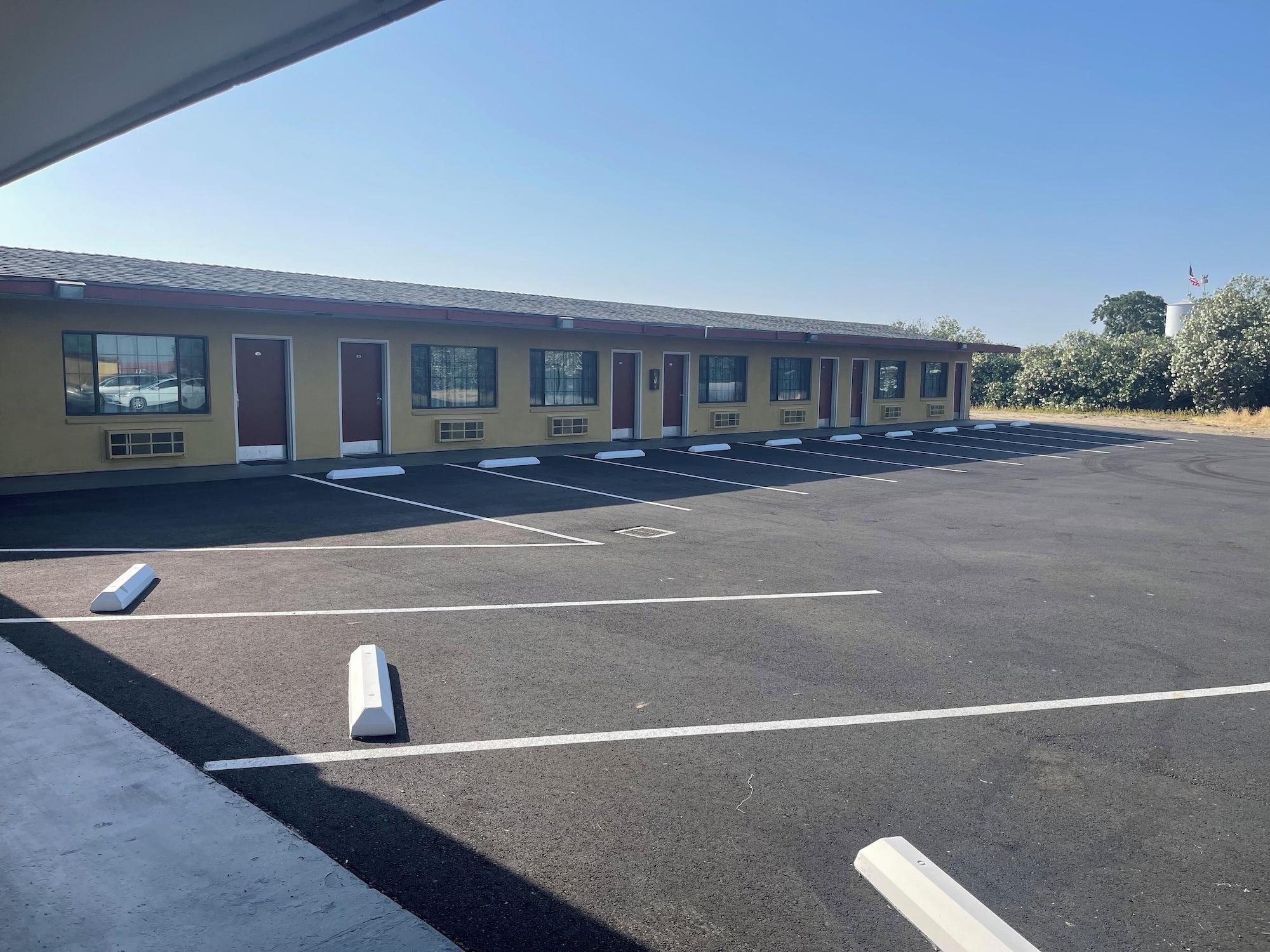 Vista Exterior Kings Rest Motel
