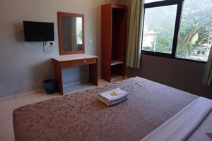 Alojamiento - Amara Motel