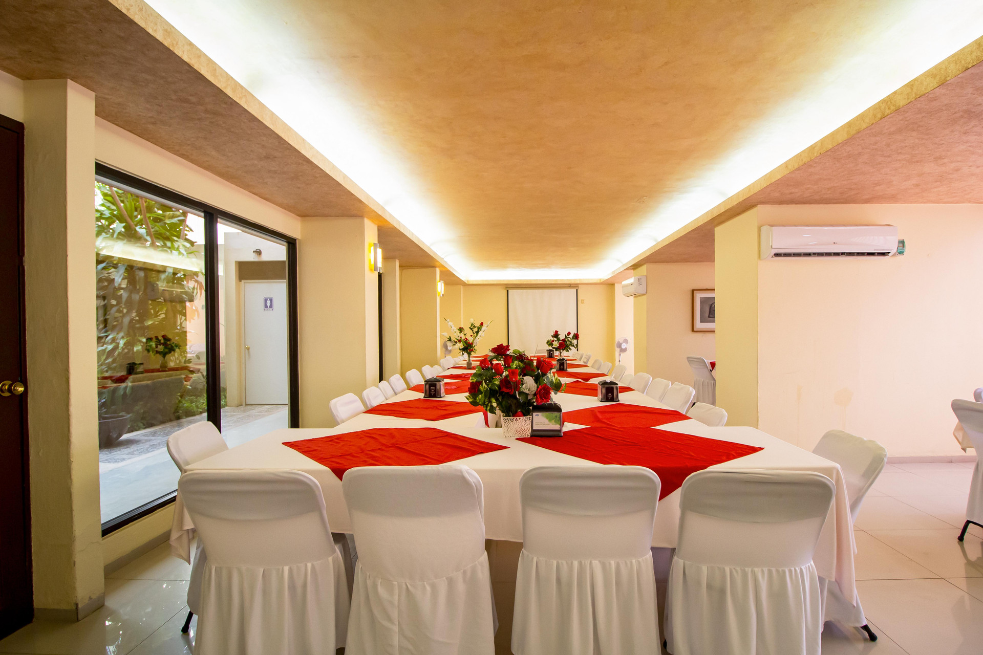 Sala de Reuniones Hotel Ambassador