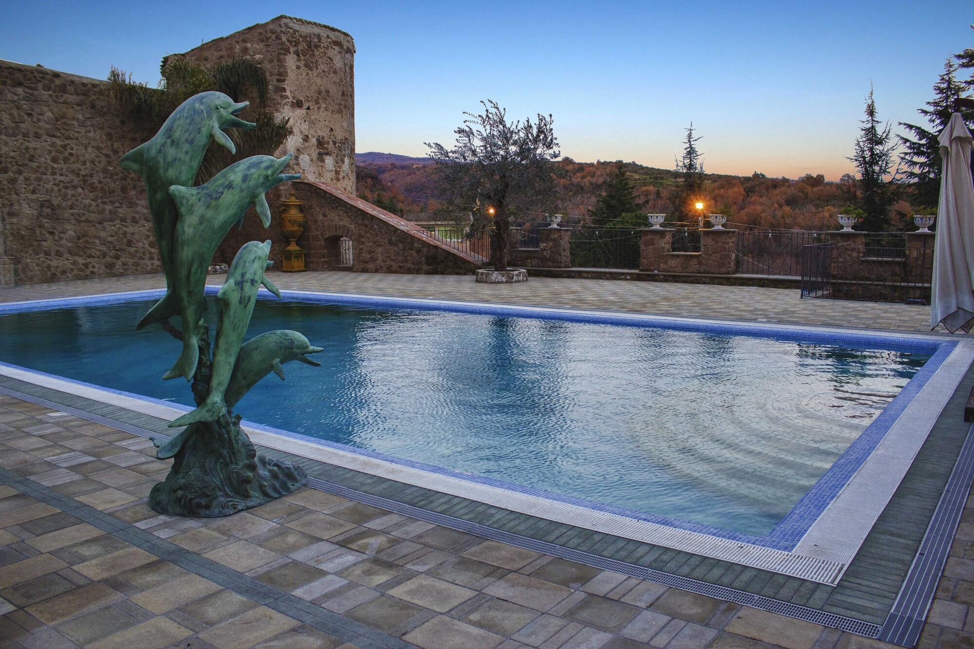Varios Hotel San Leo