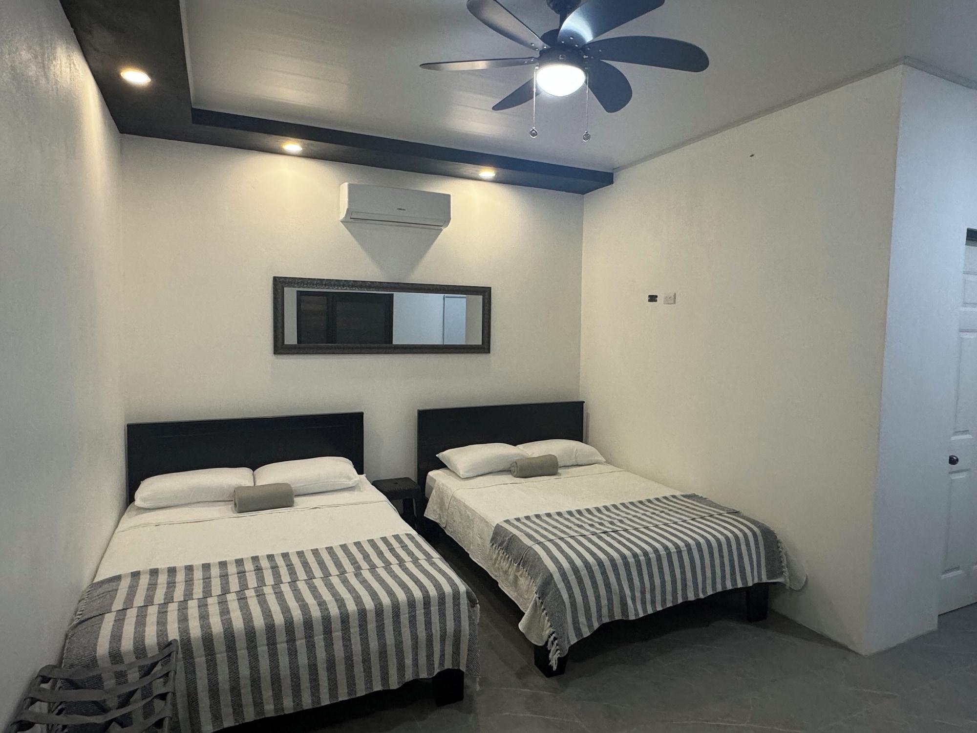 Varios Room-cameva Villas - Your Perfect Escape