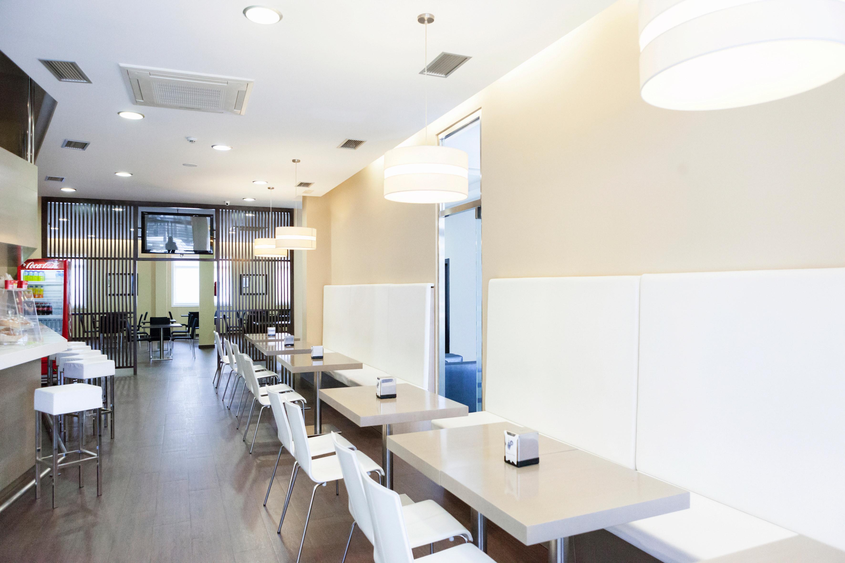Bar/Salón Valencia