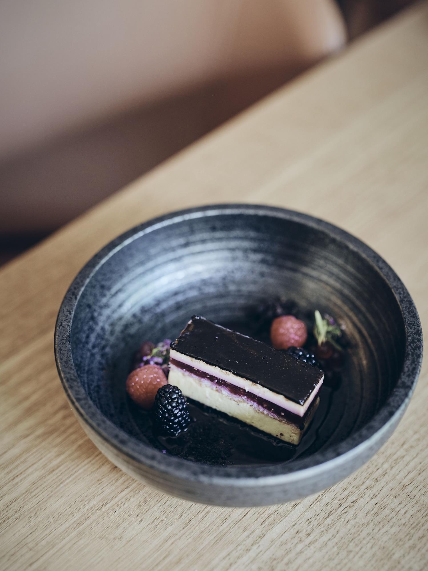 Restaurant Amora Hotel Jamison Sydney