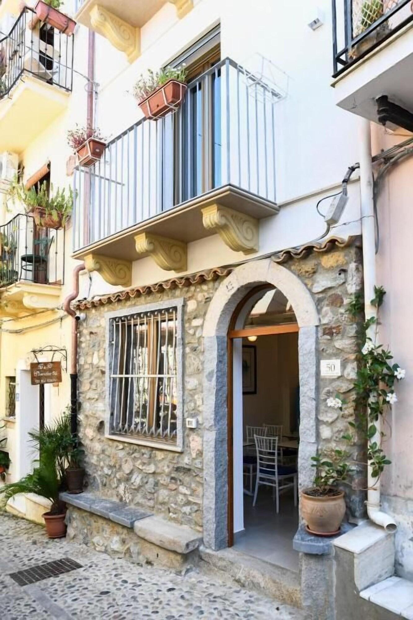 Vista Exterior Signora Tita B&B Chianalea Scilla