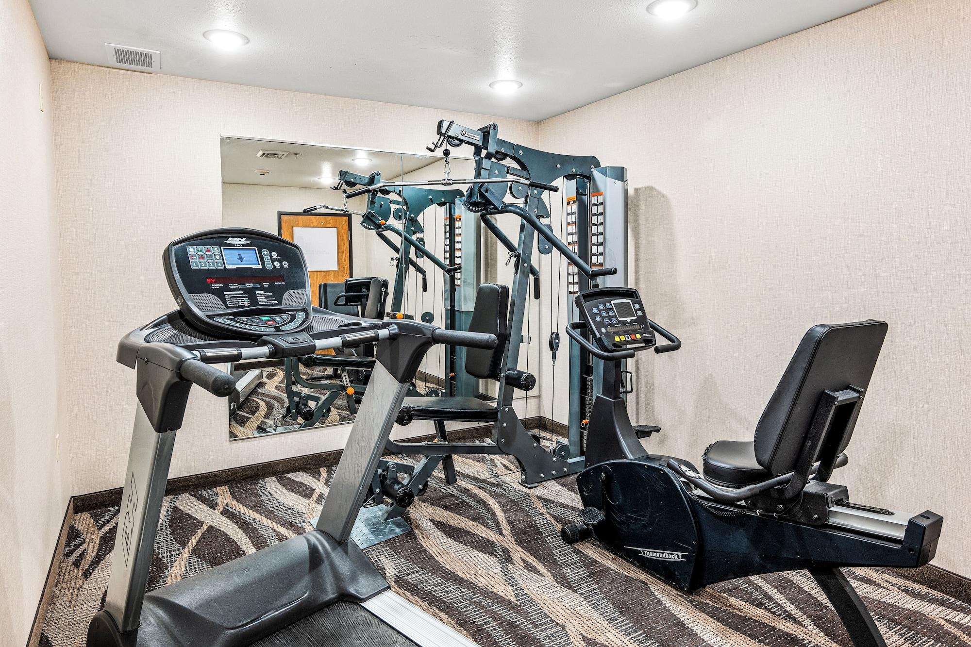 Gimnasio Boarders Inn & Suites by Cobblestone Hotels - Shawano