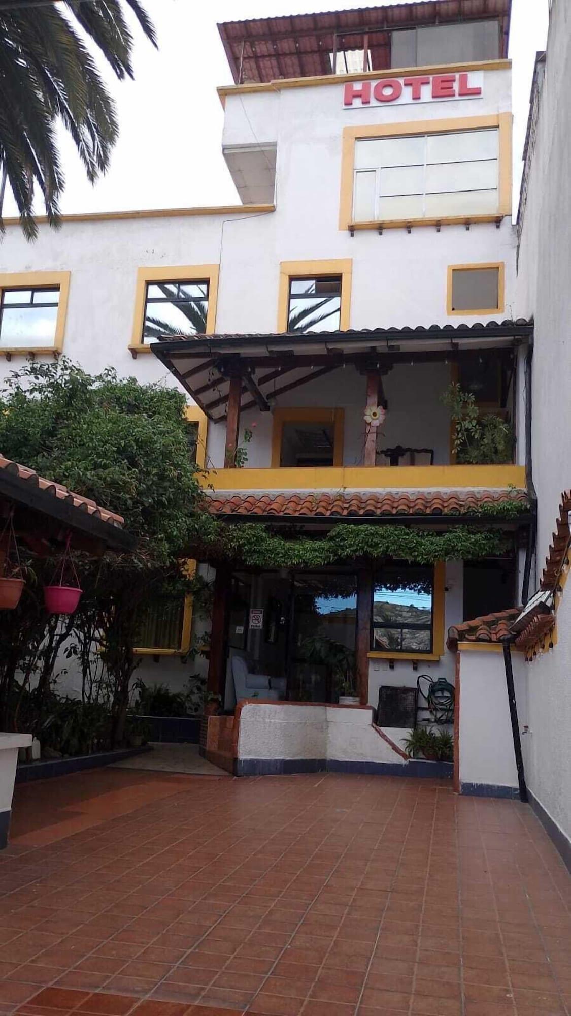 Vista Exterior Hotel El Geranio