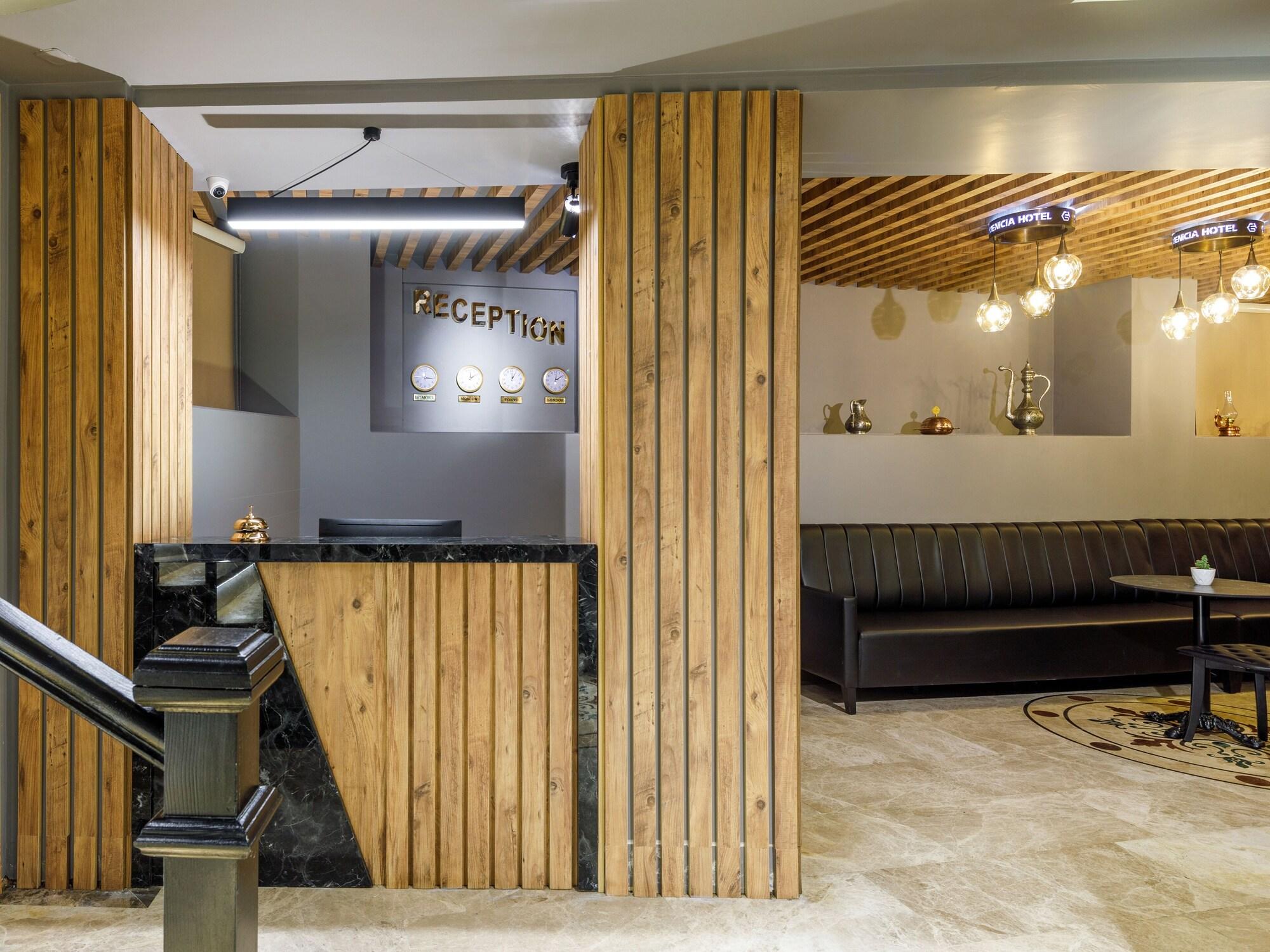 Vista Lobby Germenicia Hotel