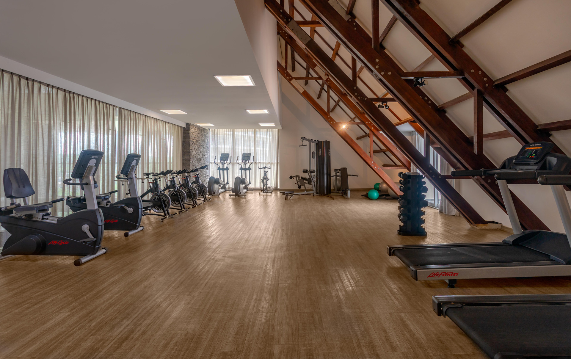 Gimnasio Grand Sirenis Cartagena