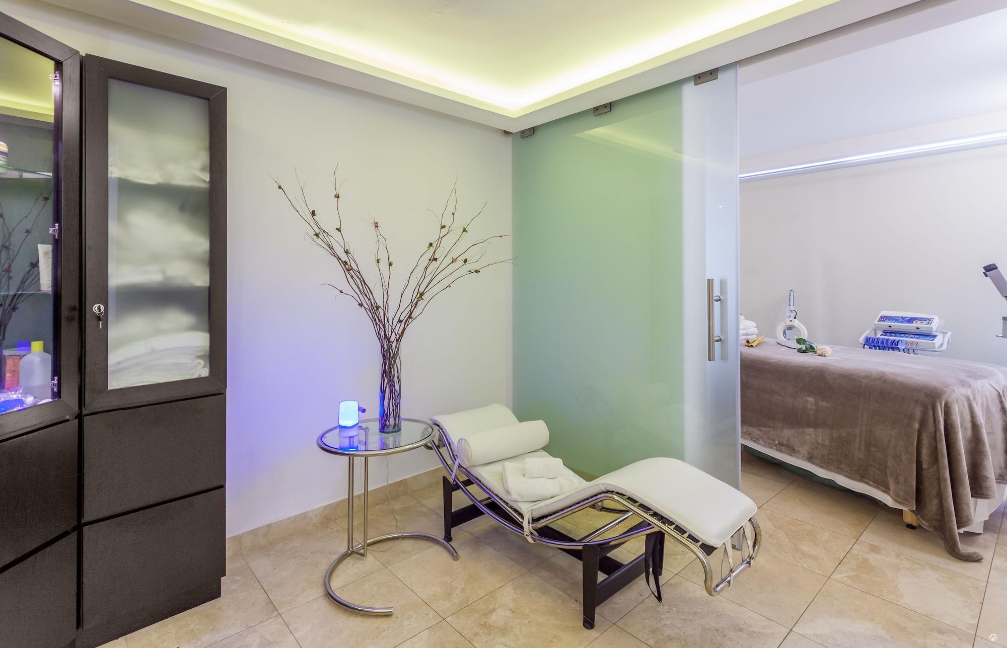Spa Le Parc Hotel, Beyond Stars