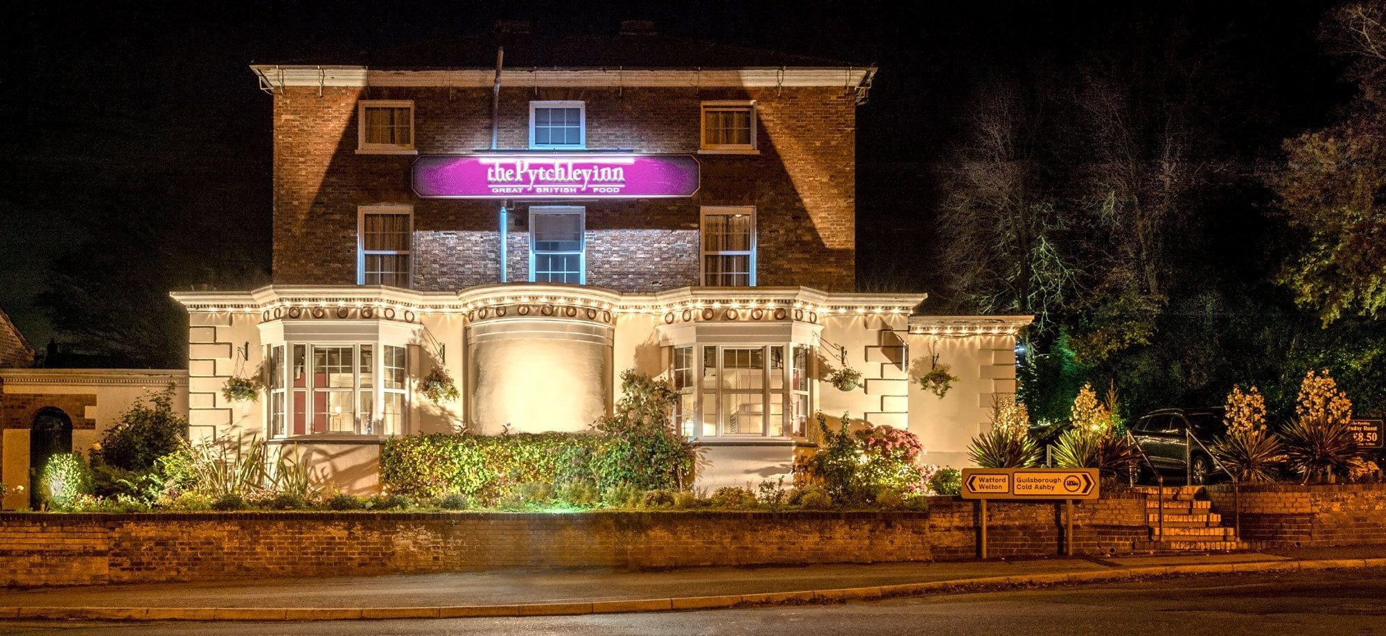 Vista Exterior The Pytchley Inn