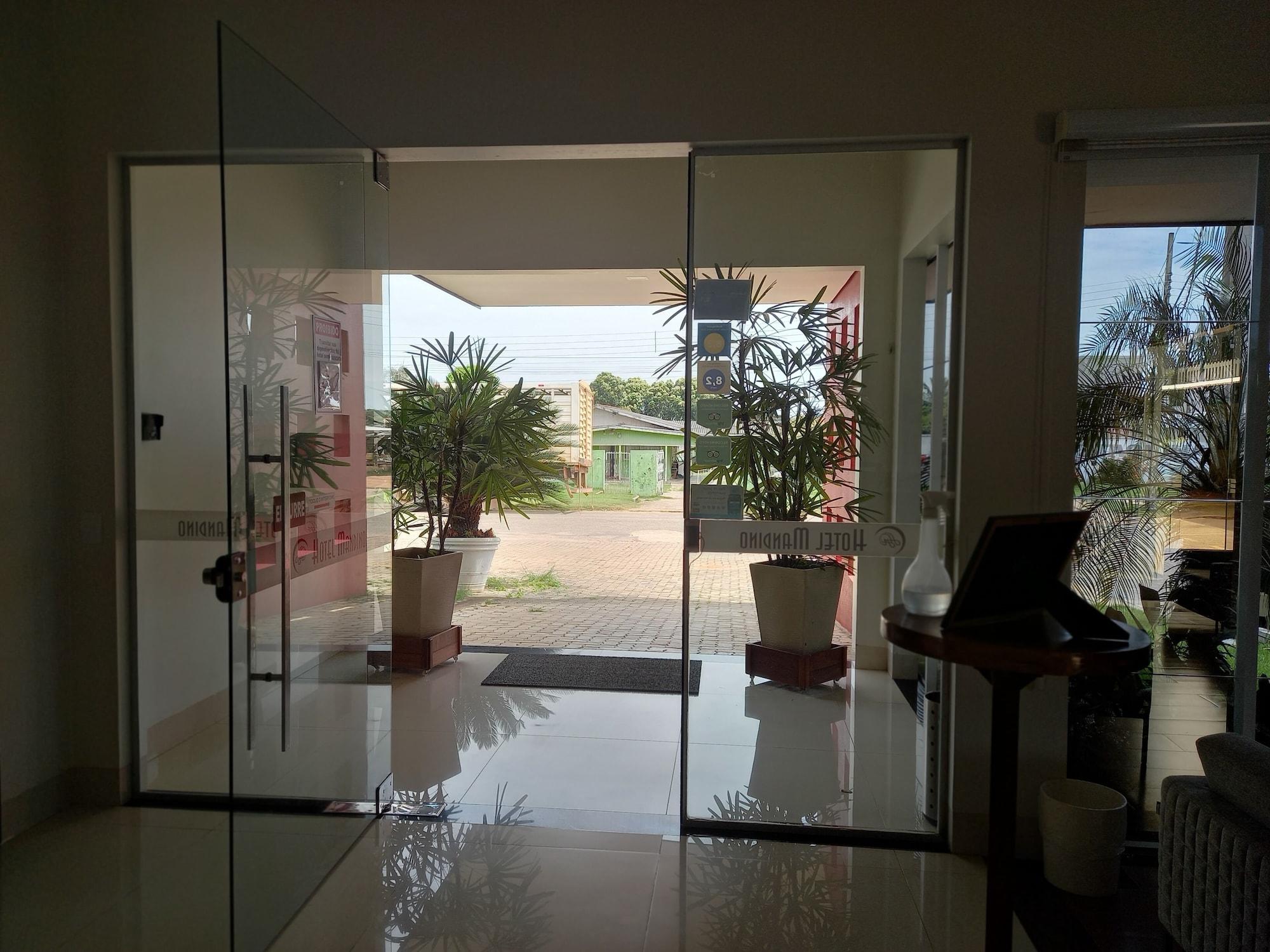 Vista Exterior Hotel Mandino