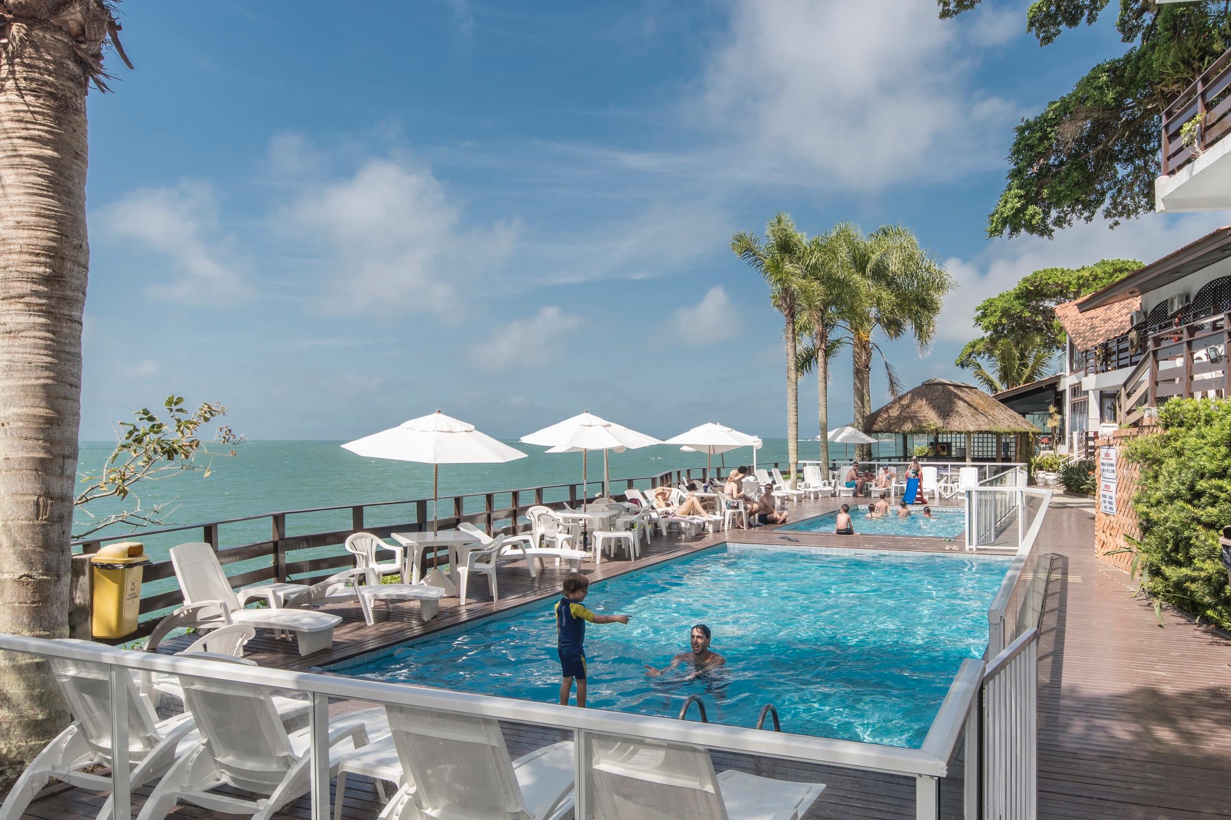 Vista Piscina Bombinhas Tourist