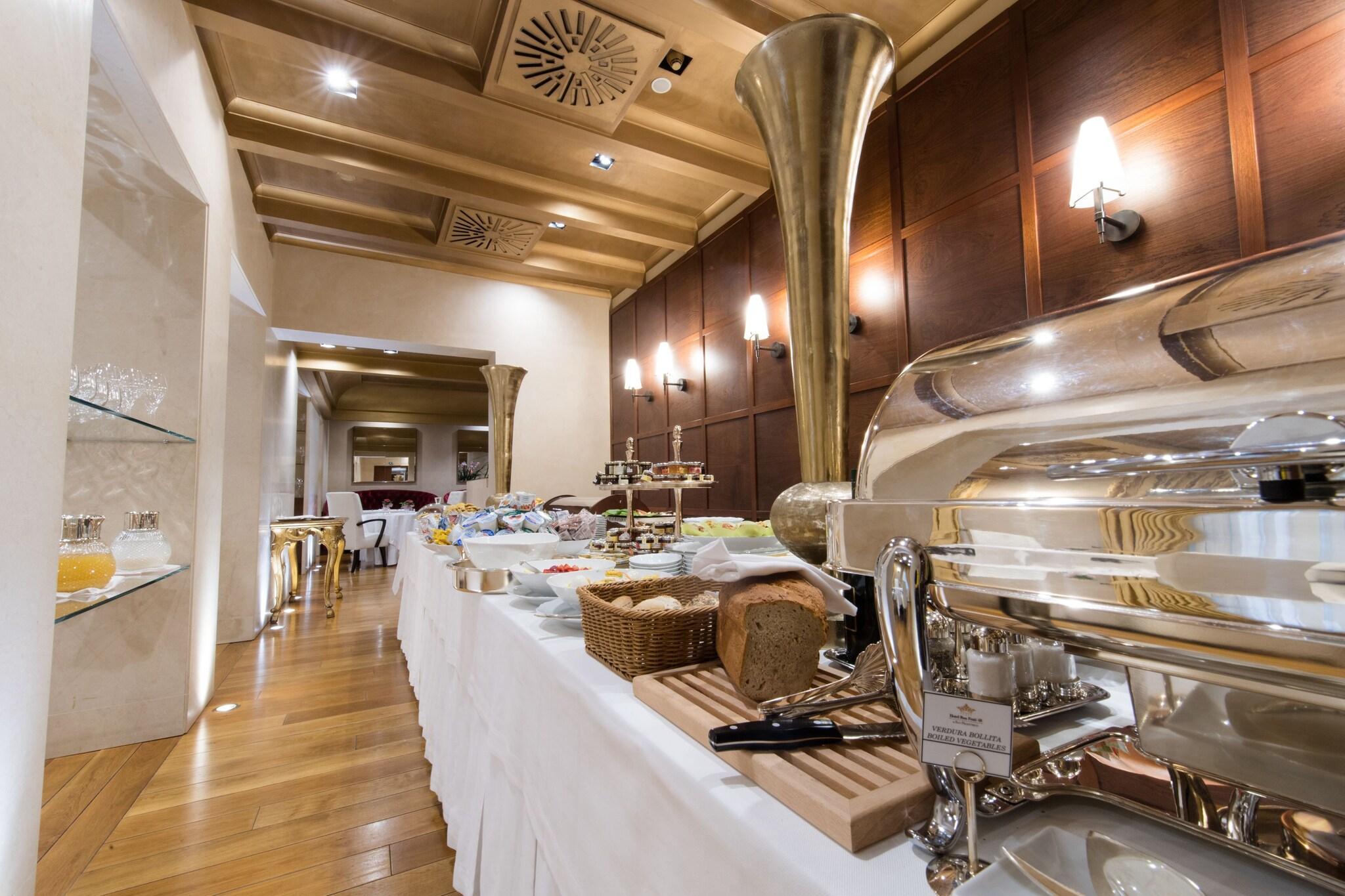 Restaurant Hotel Rua Frati 48 in San Francesco