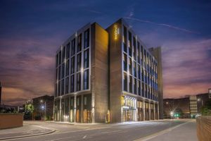 Paquete - Maldron Hotel Liverpool City
