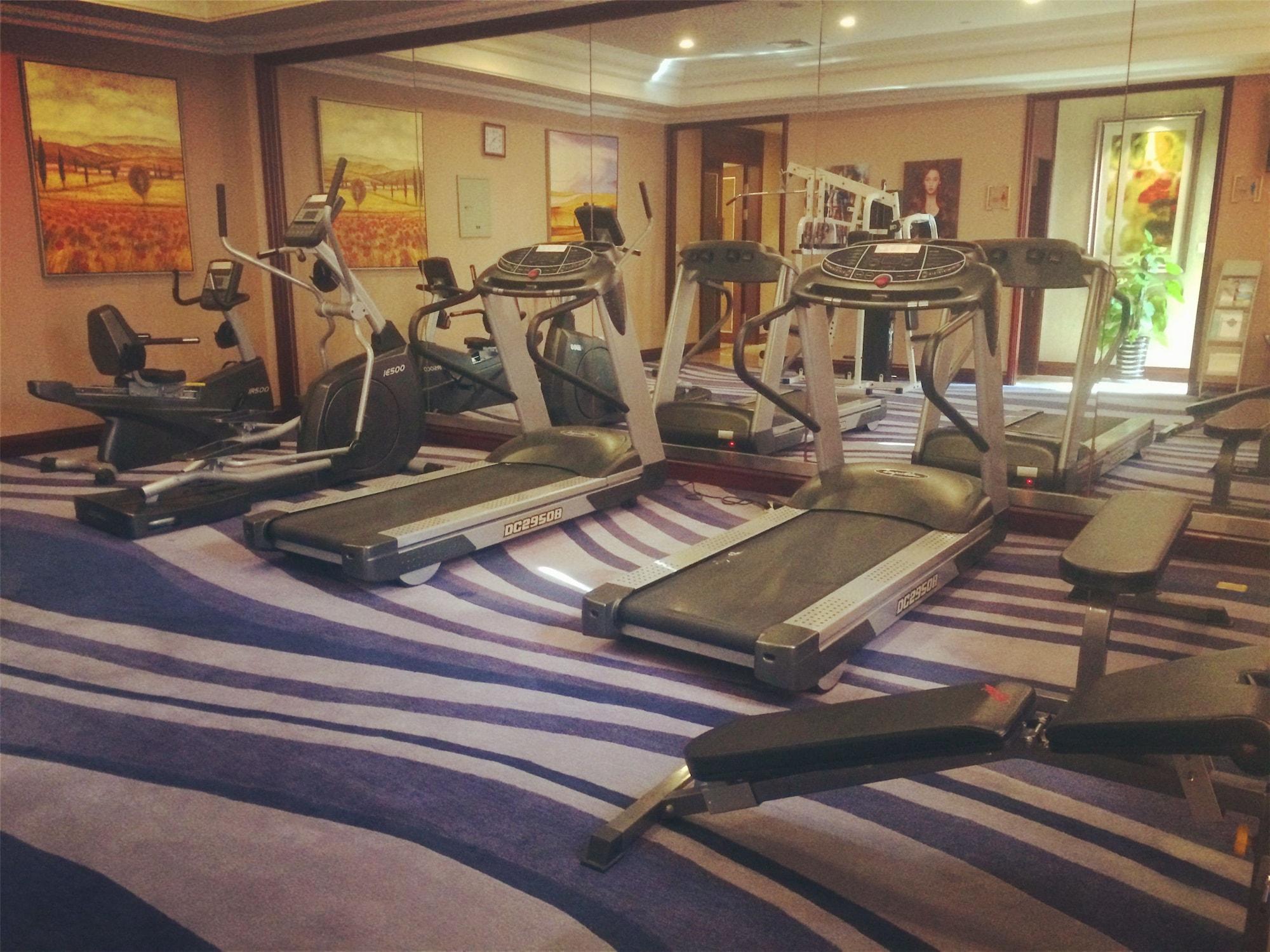 Gimnasio Yancheng Shuicheng Hotel