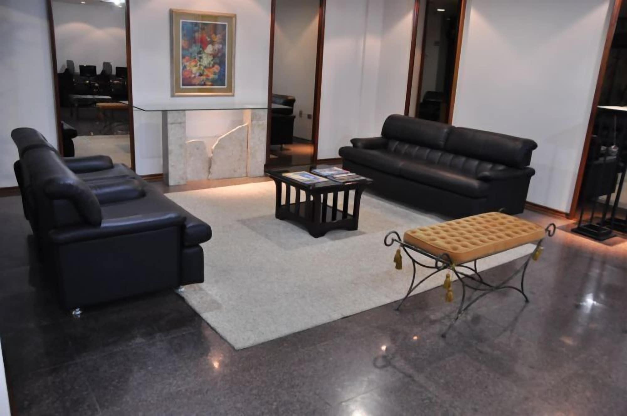 Vista Lobby Hotel Cardum