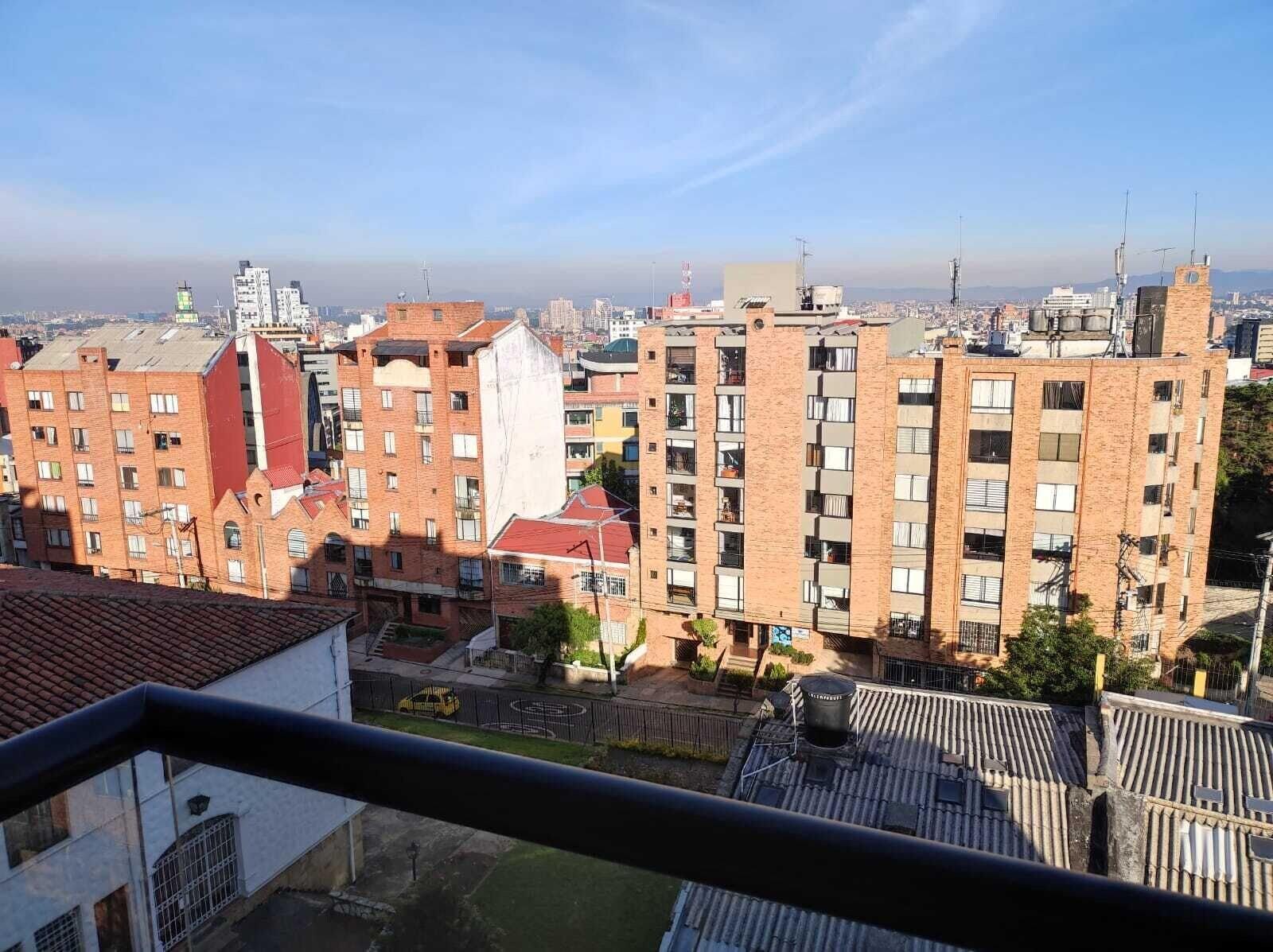 Varios DAS HAUS